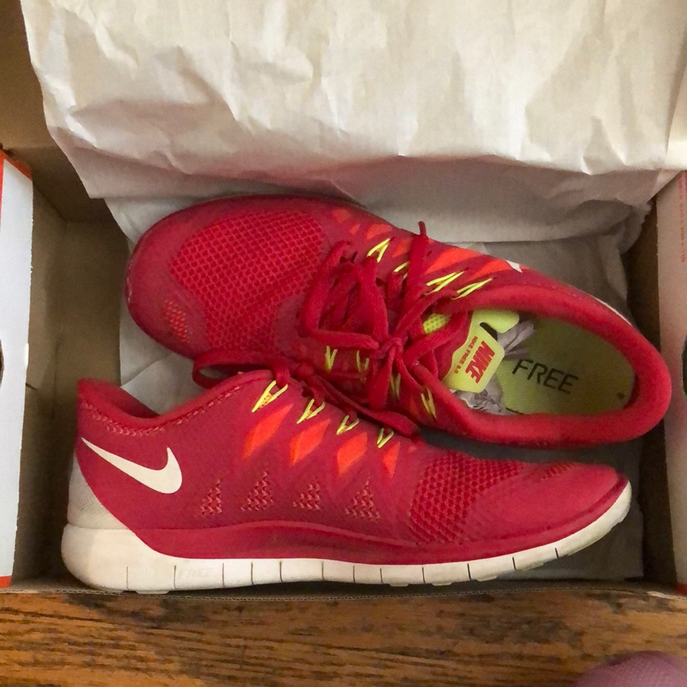 Nike women’s size 10 Free Run 5.0